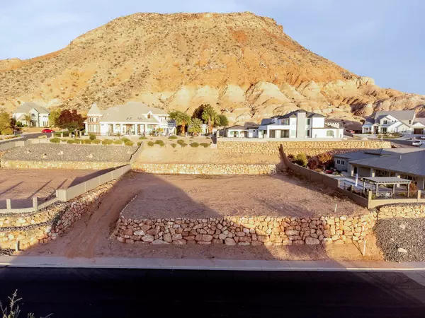 927 S Seminole Way #312, Washington, UT 84780