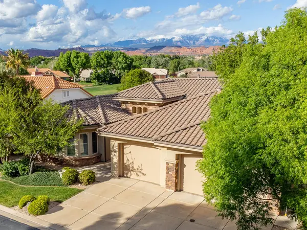 145 S Crystal Lakes DR #101, St George, UT 84770