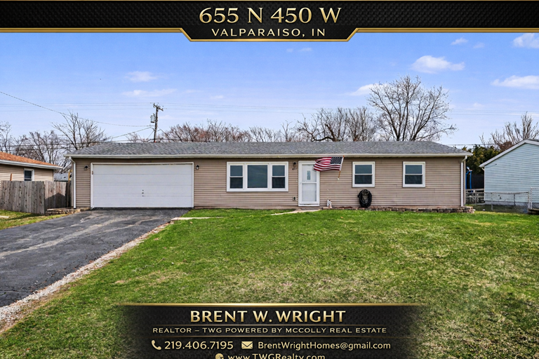 3 bedroom ranch home for sale in Valparaiso Indiana with 2 car heated garage, fenced yard, deck and pool