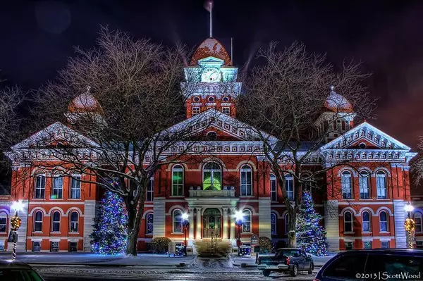 Why Buy a Home in Crown Point, Indiana