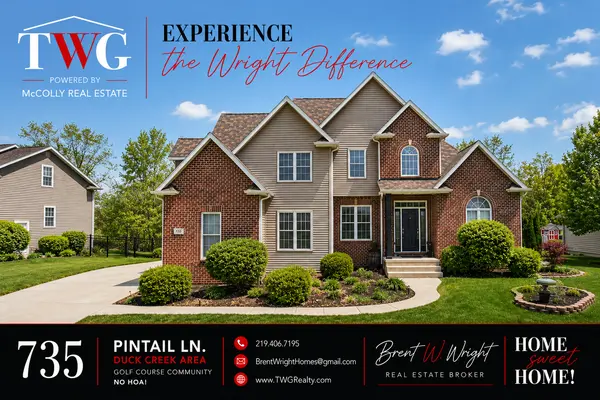 feature image of Luxury Living in Duck Creek | 735 Pintail Ln Features Pool, Golf Simulator & No HOA