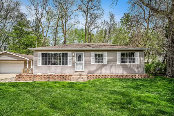 316 W 67th AVE, Schererville, IN 46375