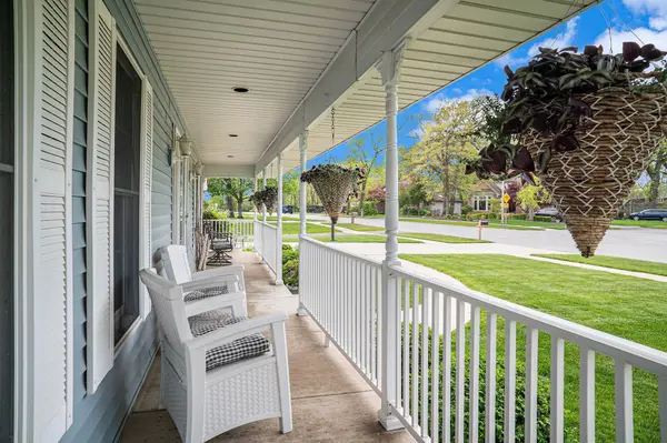 5211 W 75th AVE, Schererville, IN 46375