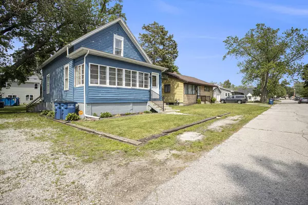 210 Allen ST, Michigan City, IN 46360