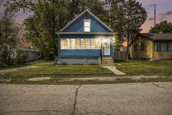 210 Allen ST, Michigan City, IN 46360