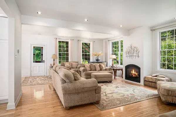 10177 W Snyder RD, Westville, IN 46391