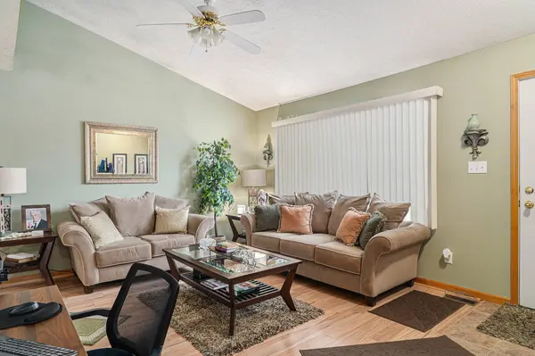 6679 Joseph AVE, Portage, IN 46368