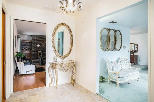 5301 Delaware ST, Merrillville, IN 46410