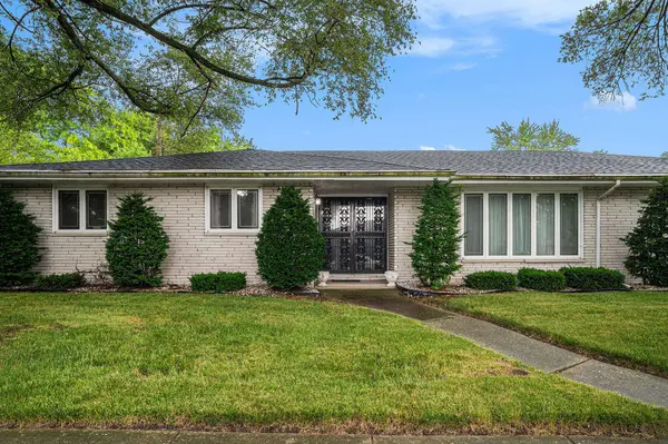 5301 Delaware ST, Merrillville, IN 46410