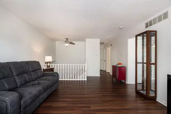 6576 Fairview AVE, Portage, IN 46368