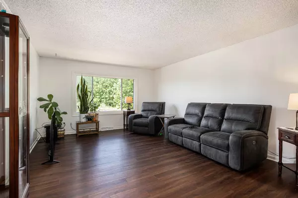 6576 Fairview AVE, Portage, IN 46368