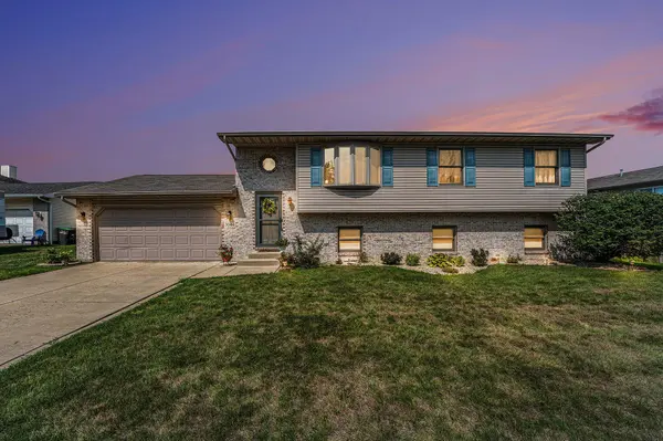 3044 Angelina ST, Portage, IN 46368