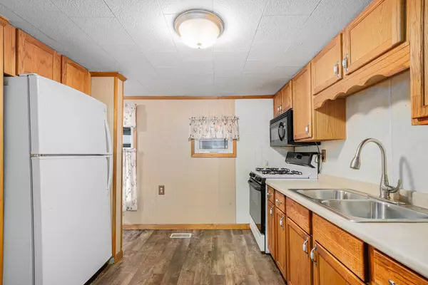 2737 Vermillion ST, Lake Station, IN 46405