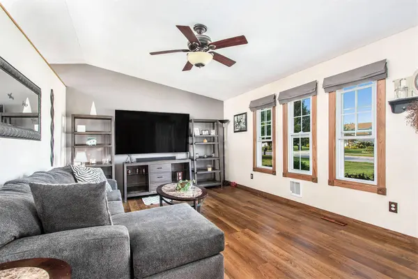 5699 Brookview AVE, Portage, IN 46368