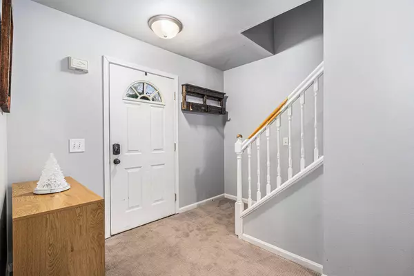 398 W Millport DR, Valparaiso, IN 46385