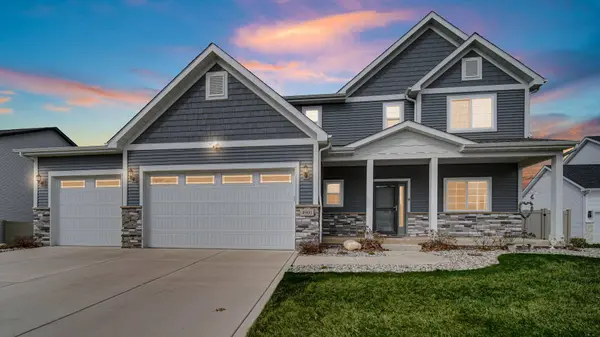 4901 Hyde Park DR, Valparaiso, IN 46383