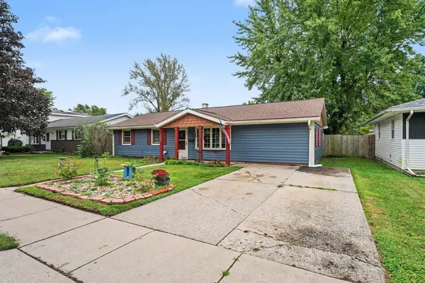 1355 W 1st PL, Hobart, IN 46342