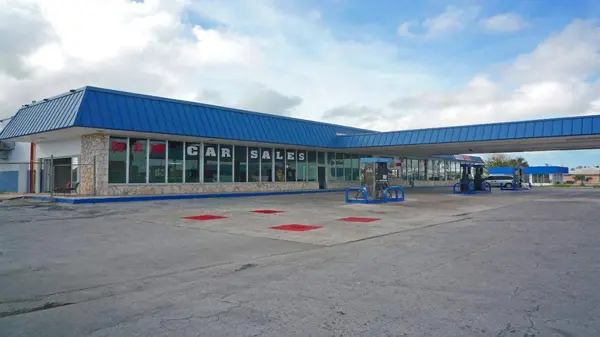 FREEPORT JETWASH AND AUTOMART Grand Bahama/Freeport,