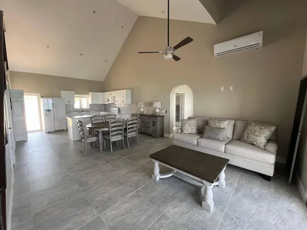 Blue Bliss BETTY ROCKWELL DRIVE #11, 12, 13 Abaco,