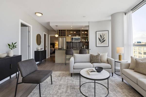833 Seymour ST #806, Vancouver, BC V6B 0G4