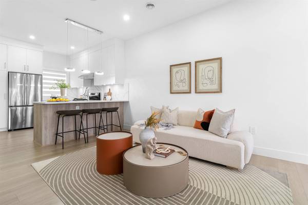 22551 Westminster HWY #5, Richmond, BC V6V 1B6