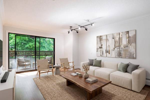 2320 W 40th AVE #301, Vancouver, BC V6M 4H6