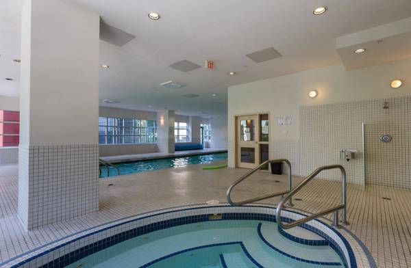 1211 Melville ST #2905, Vancouver, BC V6E 0A7