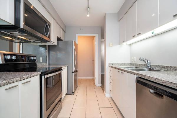 1288 W Georgia ST #2604, Vancouver, BC V6E 4R3