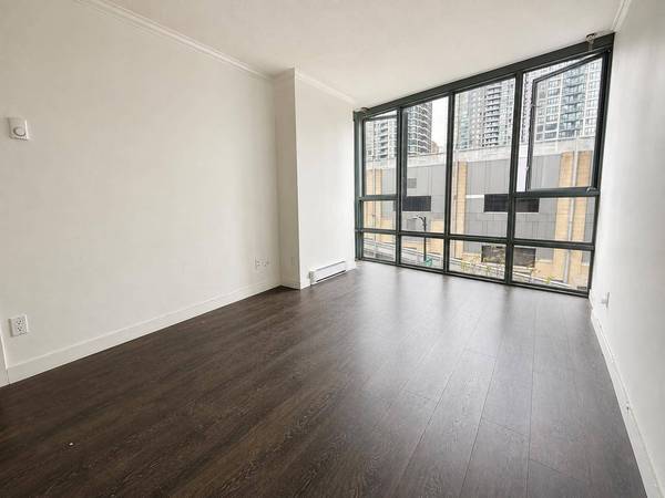 930 Cambie ST #505, Vancouver, BC V6B 5Y1