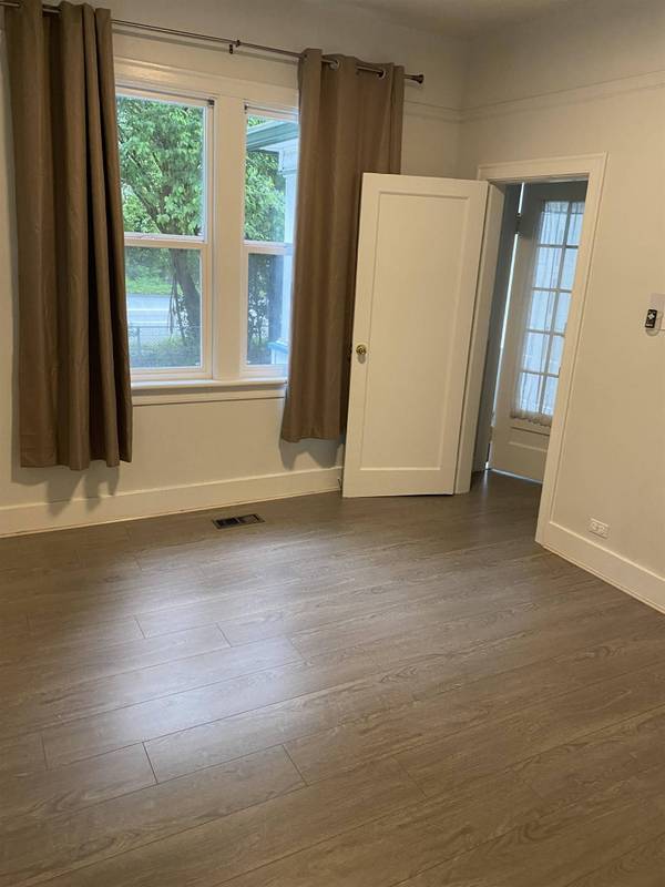 826 Westwood ST, Coquitlam, BC V3C 3L2