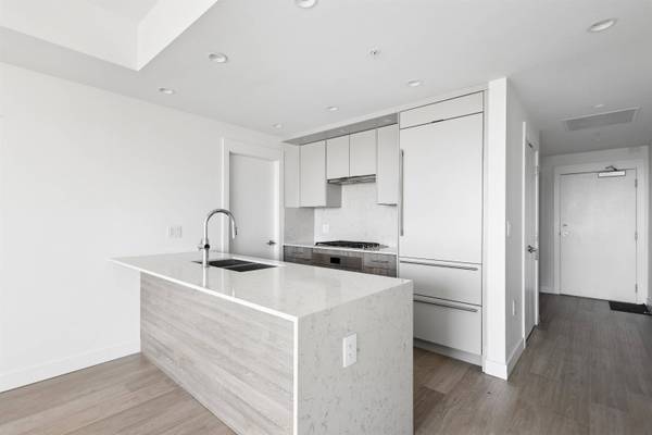 7638 Cambie ST #401, Vancouver, BC V6P 3H7