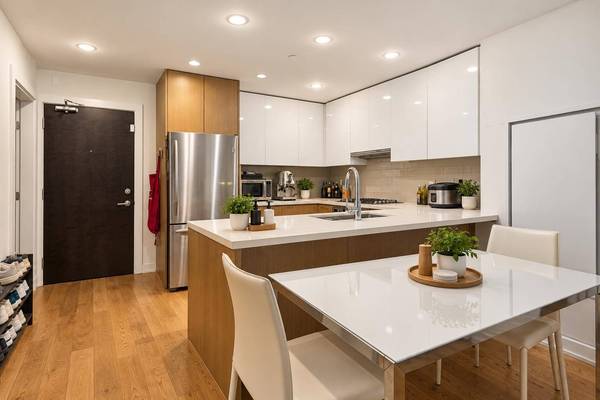 5311 Cedarbridge WAY #117, Richmond, BC V6X 0M3