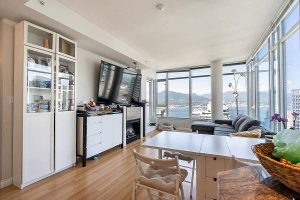 1211 Melville ST #2905, Vancouver, BC V6E 0A7