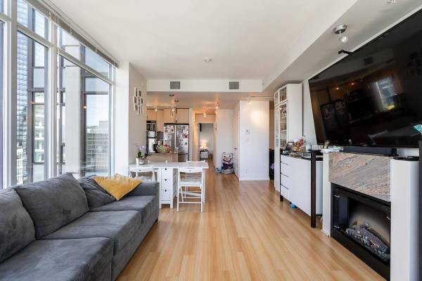 1211 Melville ST #2905, Vancouver, BC V6E 0A7