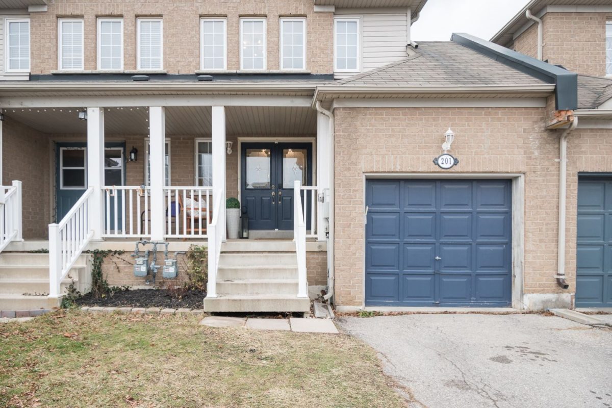 201 Sherwood Road, Milton