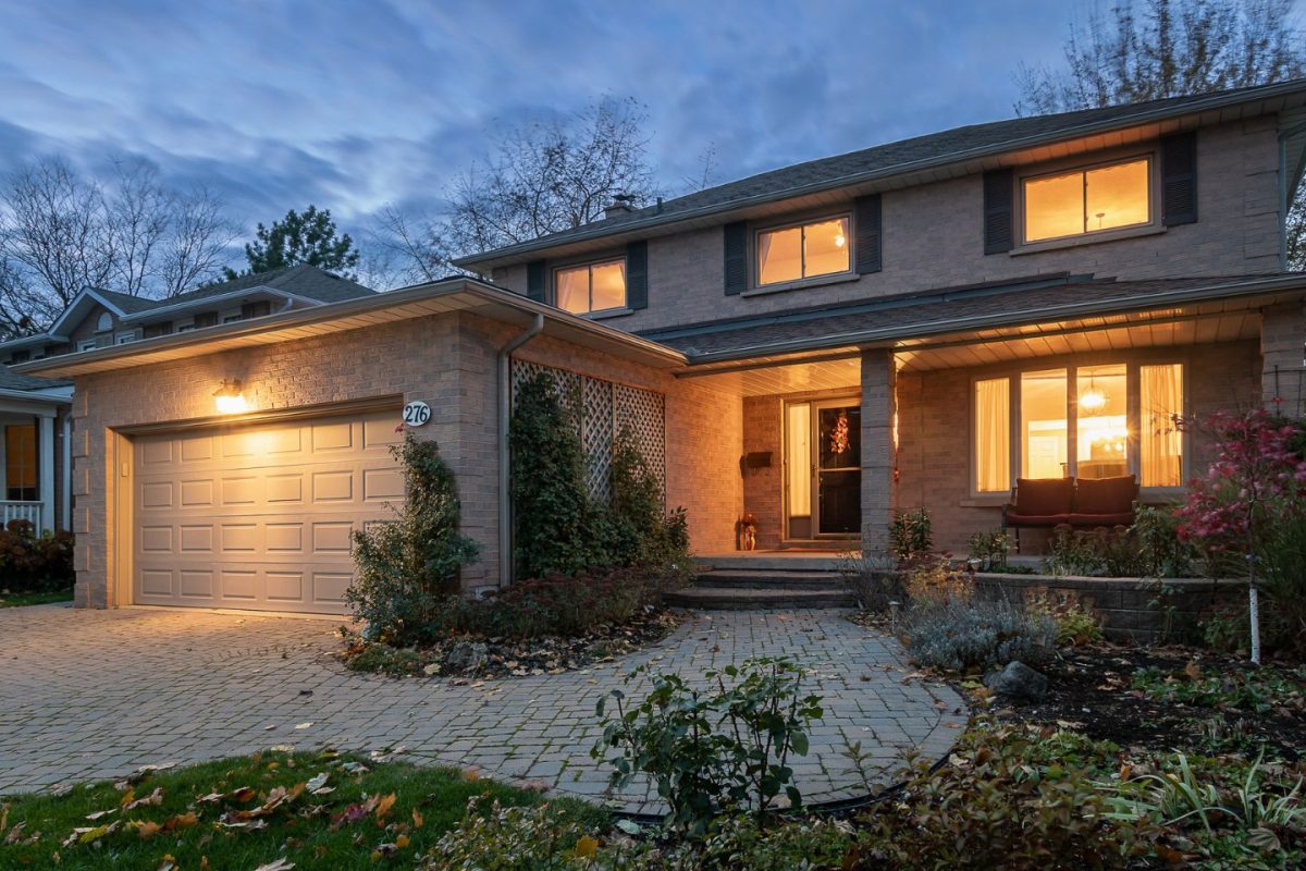276 Randall Crescent, Milton