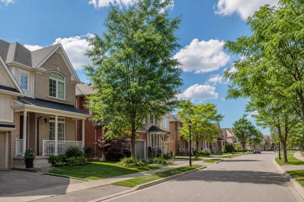 feature image of Is Now a Good Time to Buy a Home in Milton, Ontario?