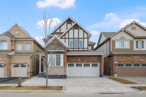 Front View of 392 Clarkson Gate legal basement apartment Milton Ontario