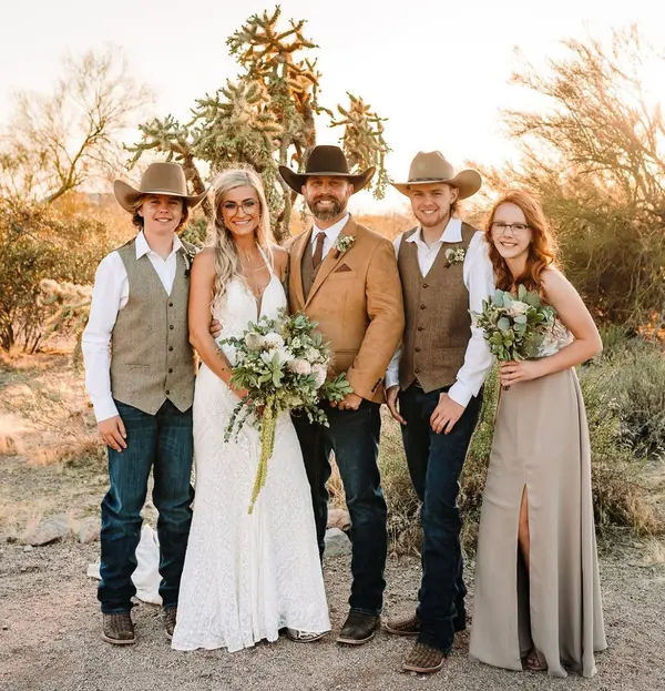 Wedding photo - Family