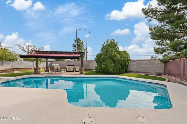 843 N WINTHROP Circle, Mesa, AZ 85213