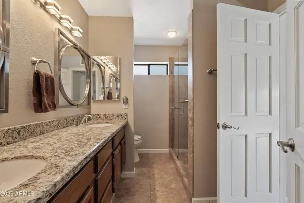 843 N WINTHROP Circle, Mesa, AZ 85213