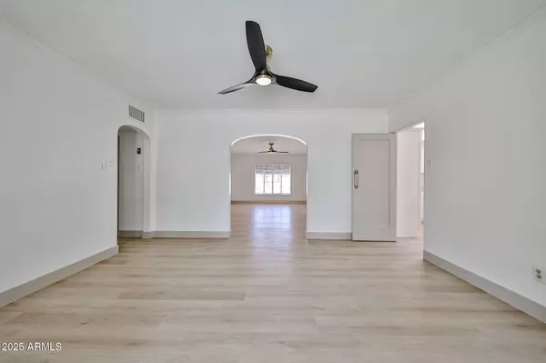 63 W WINDSOR Avenue, Phoenix, AZ 85003