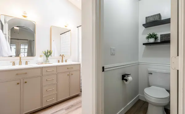 1404 E Rosemonte Dr, Phoenix, AZ 85024-2966