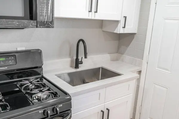 4423 N 23rd Avenue #Apt B, Phoenix, AZ 85015