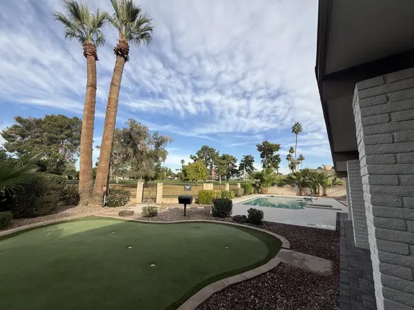 1106 N Villa Nueva Dr, Litchfield Park, AZ 85340-4527