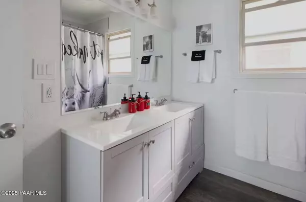 219 Grove AVE, Prescott, AZ 86301