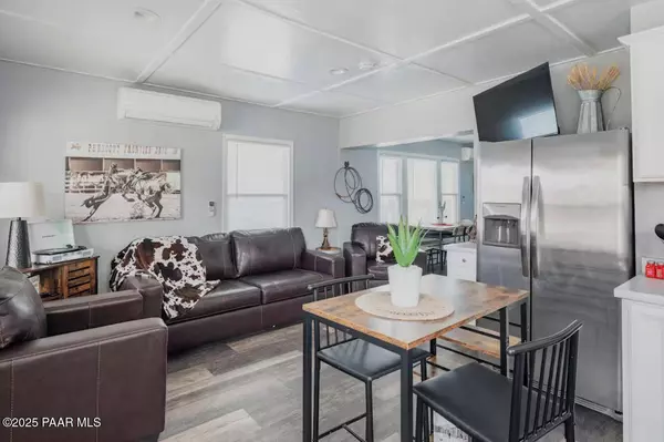 219 Grove AVE, Prescott, AZ 86301