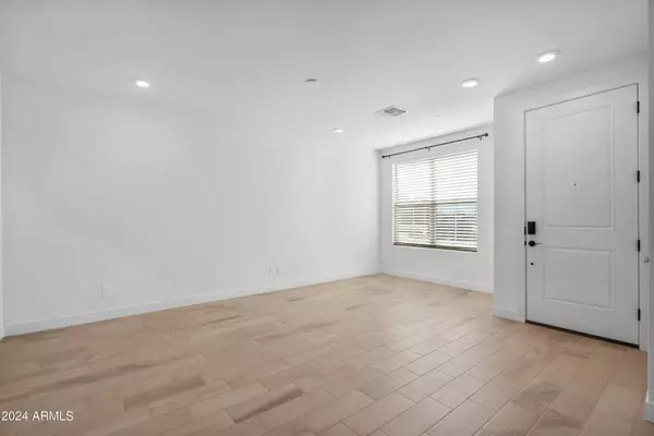 11300 N CASA DEGA Drive #1068, Surprise, AZ 85388