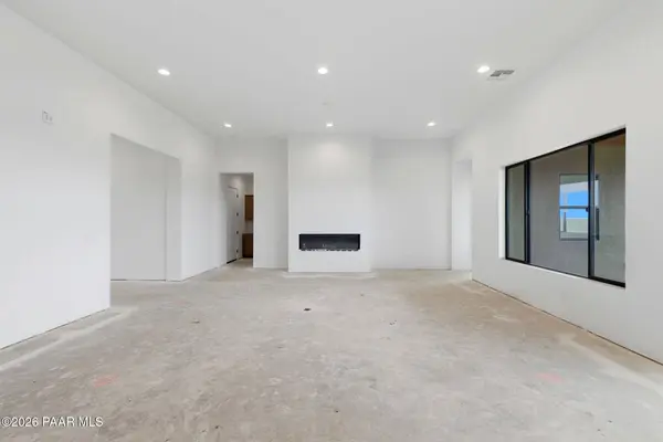 5090 E Frost LN, Prescott Valley, AZ 86314