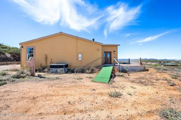1670 N Trinity LN, Dewey-humboldt, AZ 86327